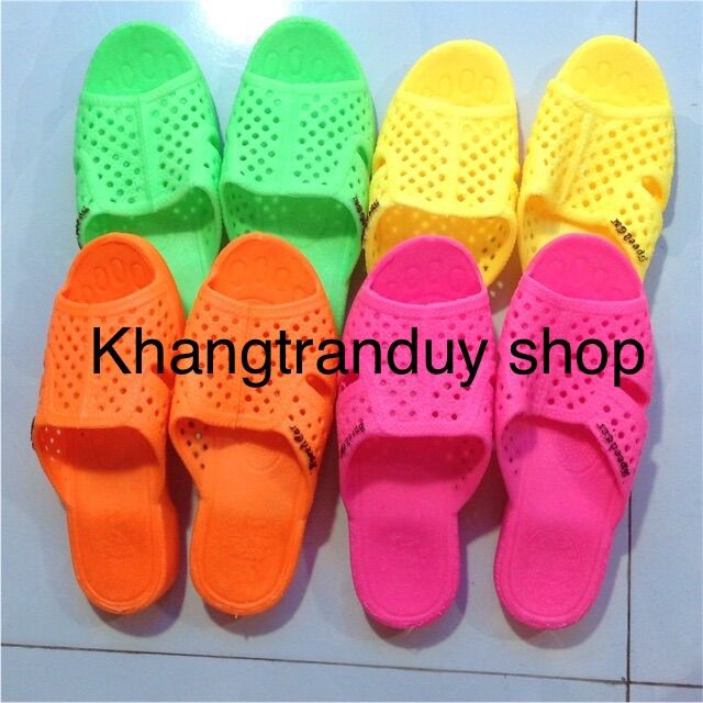 Dép tổ ông đủ màu mềm dẻo đủ size 35-43 dày vừa không mỏng hàng đẹp nha