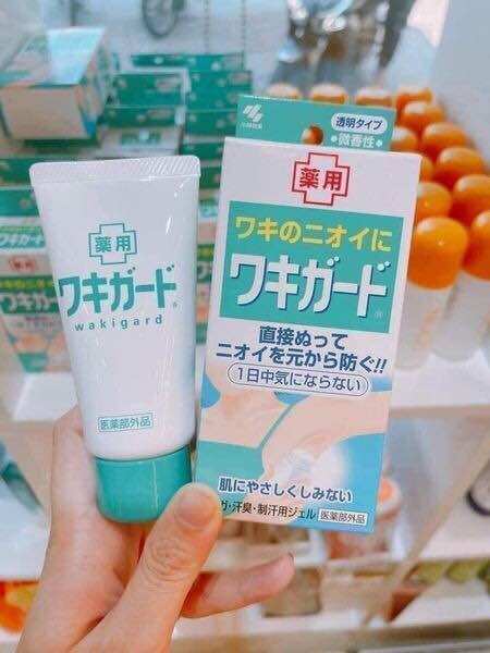 Lăn nách khử mùi kobayashi nhật bản