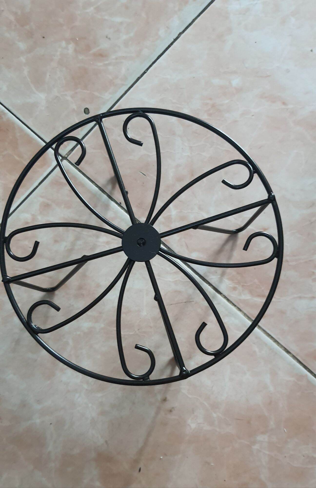 kệ để chậu hoa, bể cá bằng sắt mỹ thuật - đk 21cm