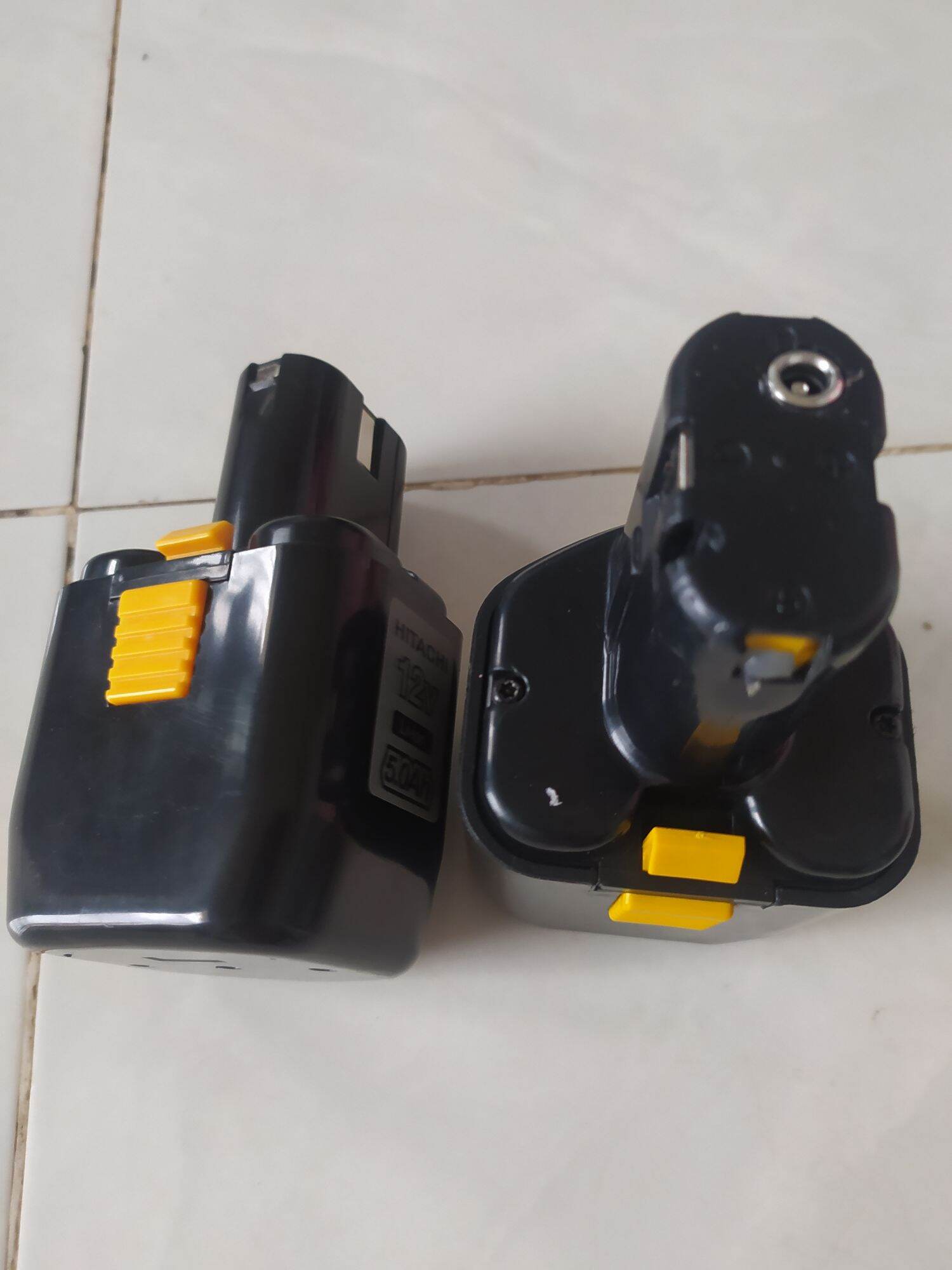 Pin Hitachi đứng 12v dung lượng 5000mah xả 50A
