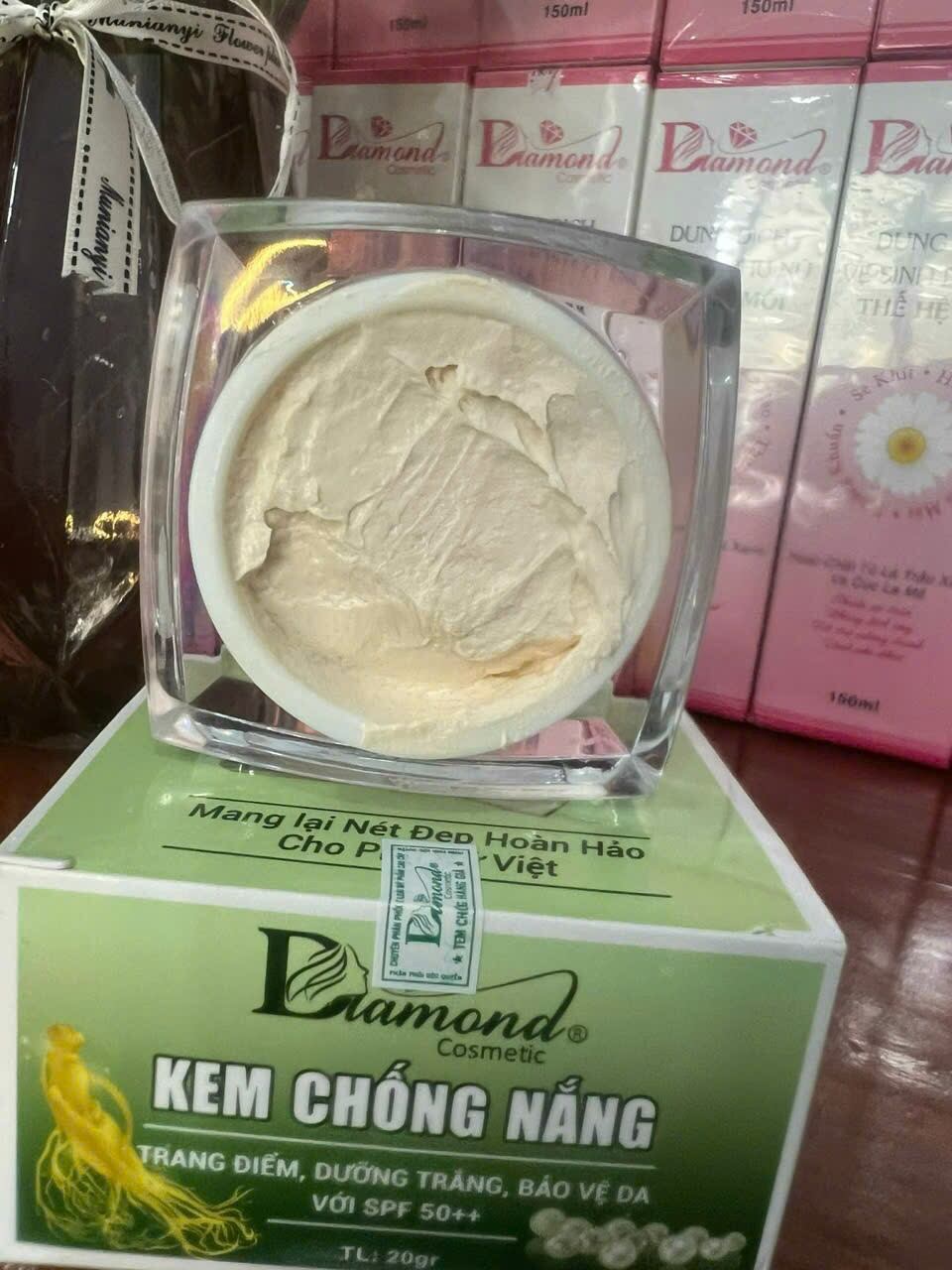 ( 1 hủ ) kem dưỡng trắng da,chăm sóc da skincare