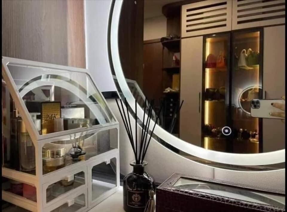 Tinh dầu để phòng . Tinh dầu thơm
