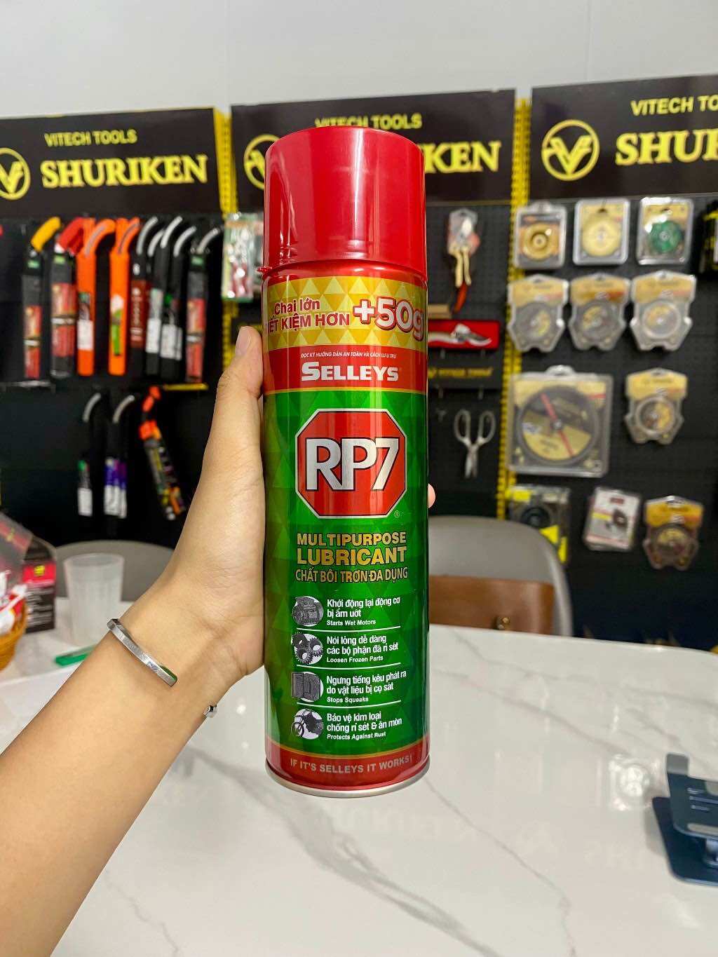 RP7 chai tẩy rỉ sét, bình xịt rỉ sét mẫu mới nhất