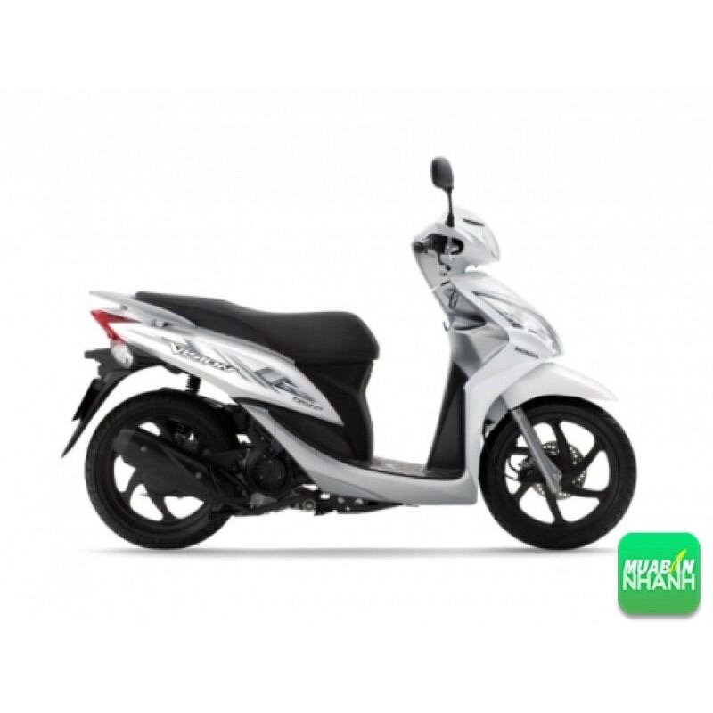 Cảng sau xe Vision 2012-2013