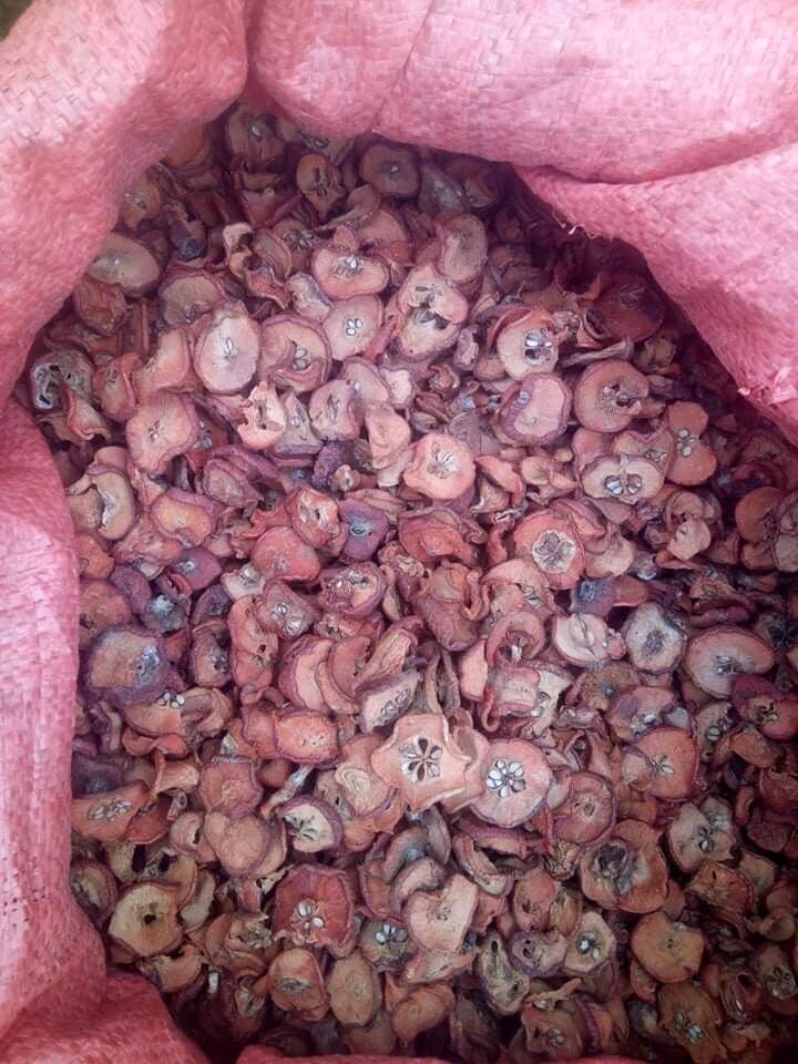 Táo mèo khô (80k/kg)
