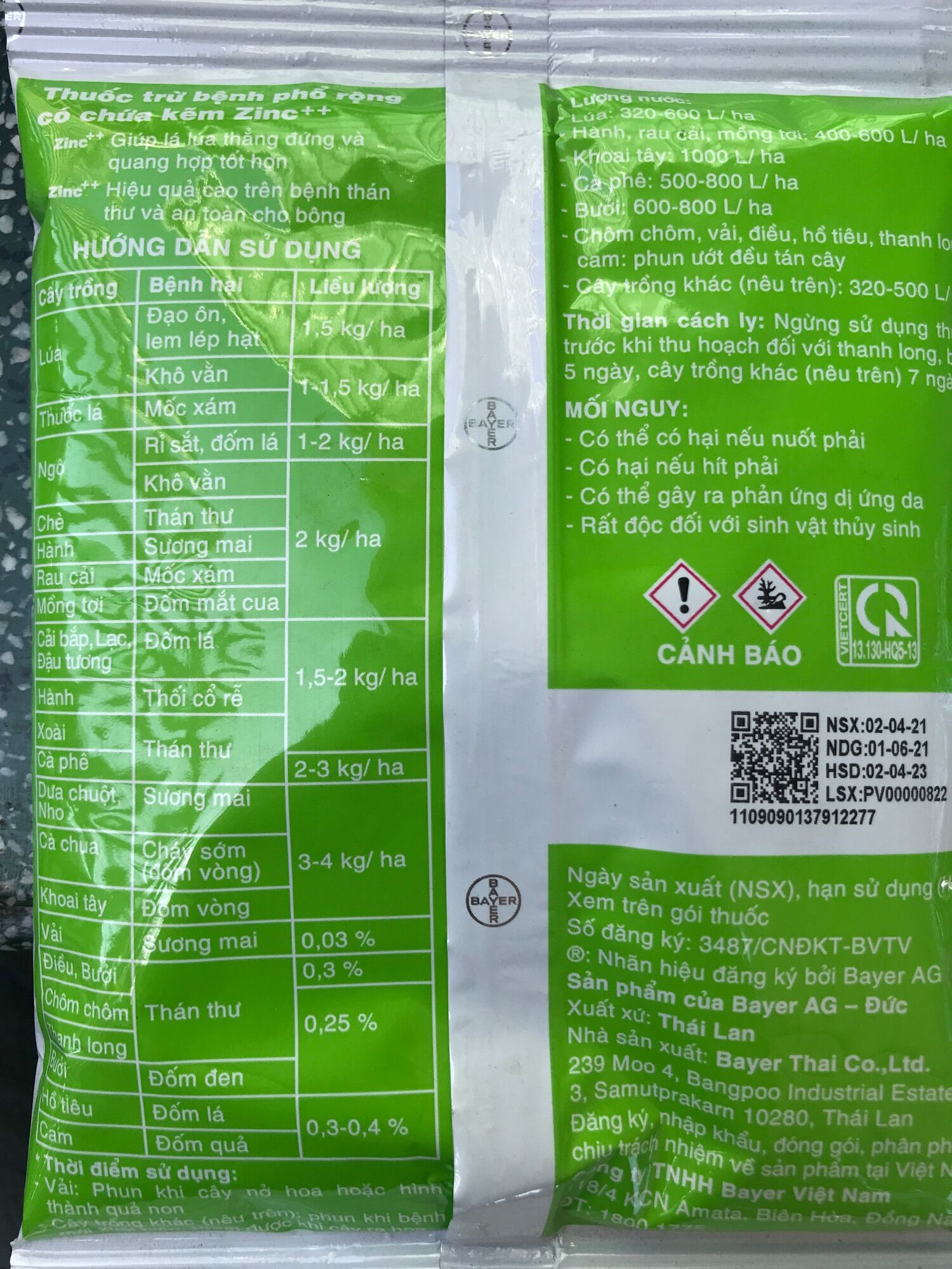 Thuốc trừ Antracol 70wp