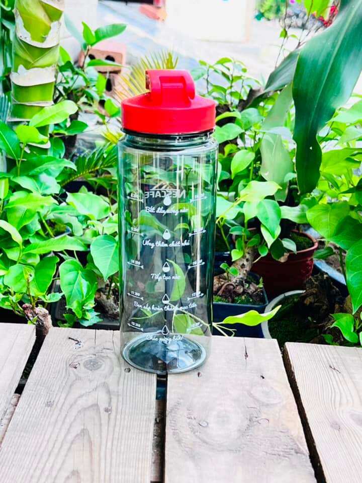 bình nước chia vạch nesle 700ml ( combo 2 cái)