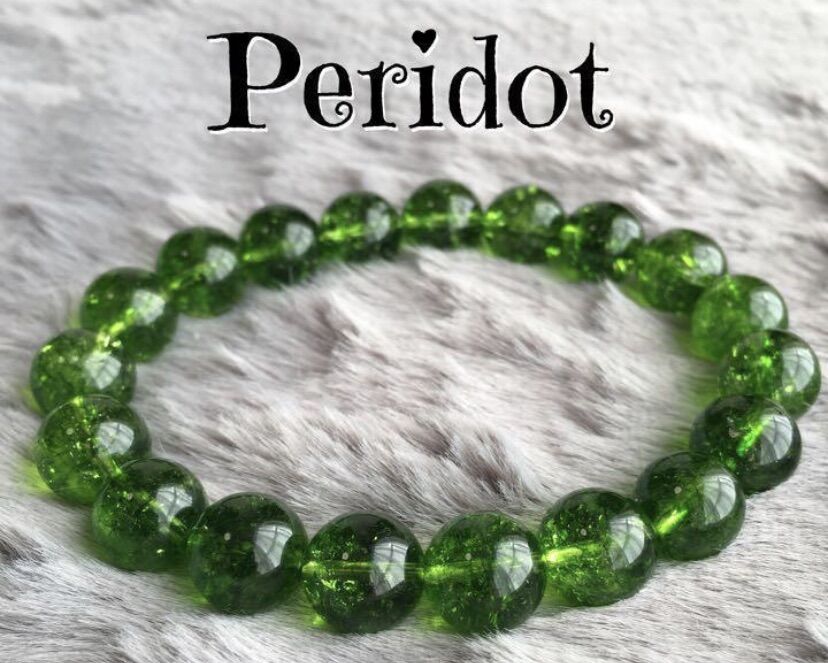 VÒNG TAY ĐÁ PPRIDOT, 100% đá tự nhiên, Đá peridot tượng trưng cho sức mạnh, khả năng sinh tồn và lòng bao dung, nhân hậu của con người Mạng Mộc.