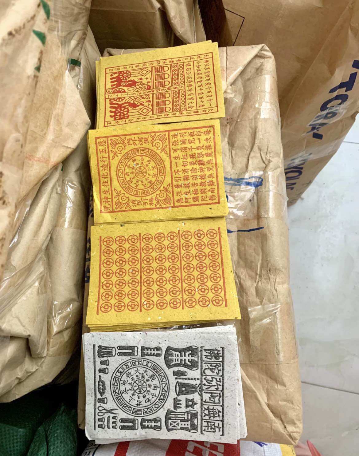 Giấy cúng âm phủ/ tán