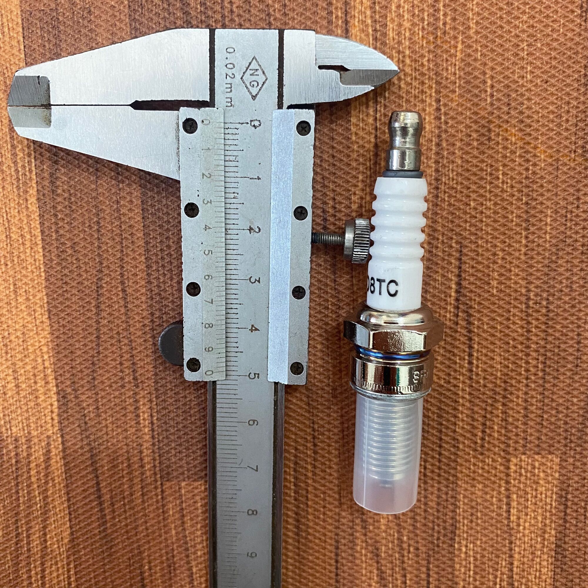 Bugi máy 175cc và máy 200cc