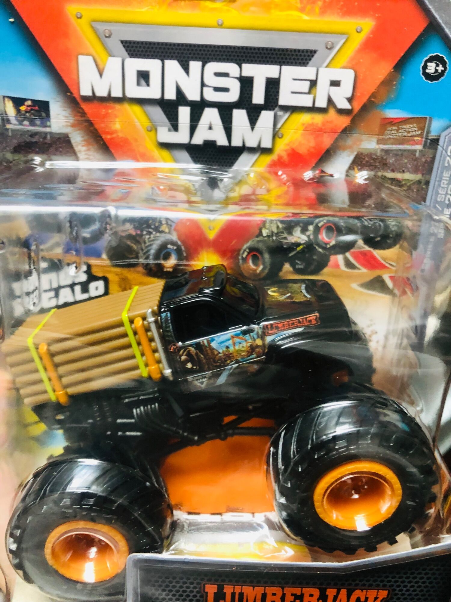 Xe Monster Jam numberjack + gờ chắn vàng fullbox