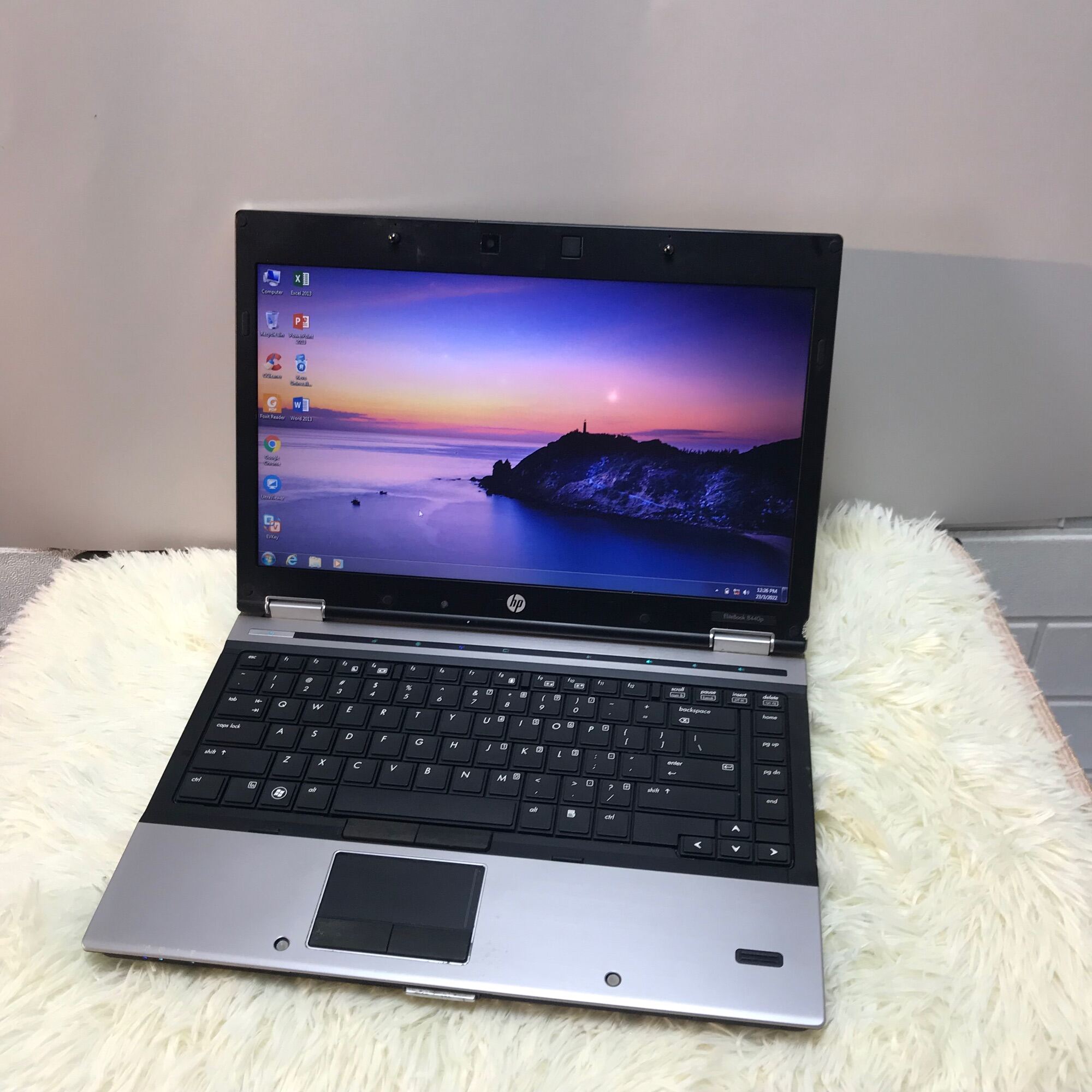 Laptop i3 Ram 4gb HDD 320Gb Dell, Hp, Acer, Asus, Lenovo Pin Mới Cam Mic Đủ ( Mới 95%)
