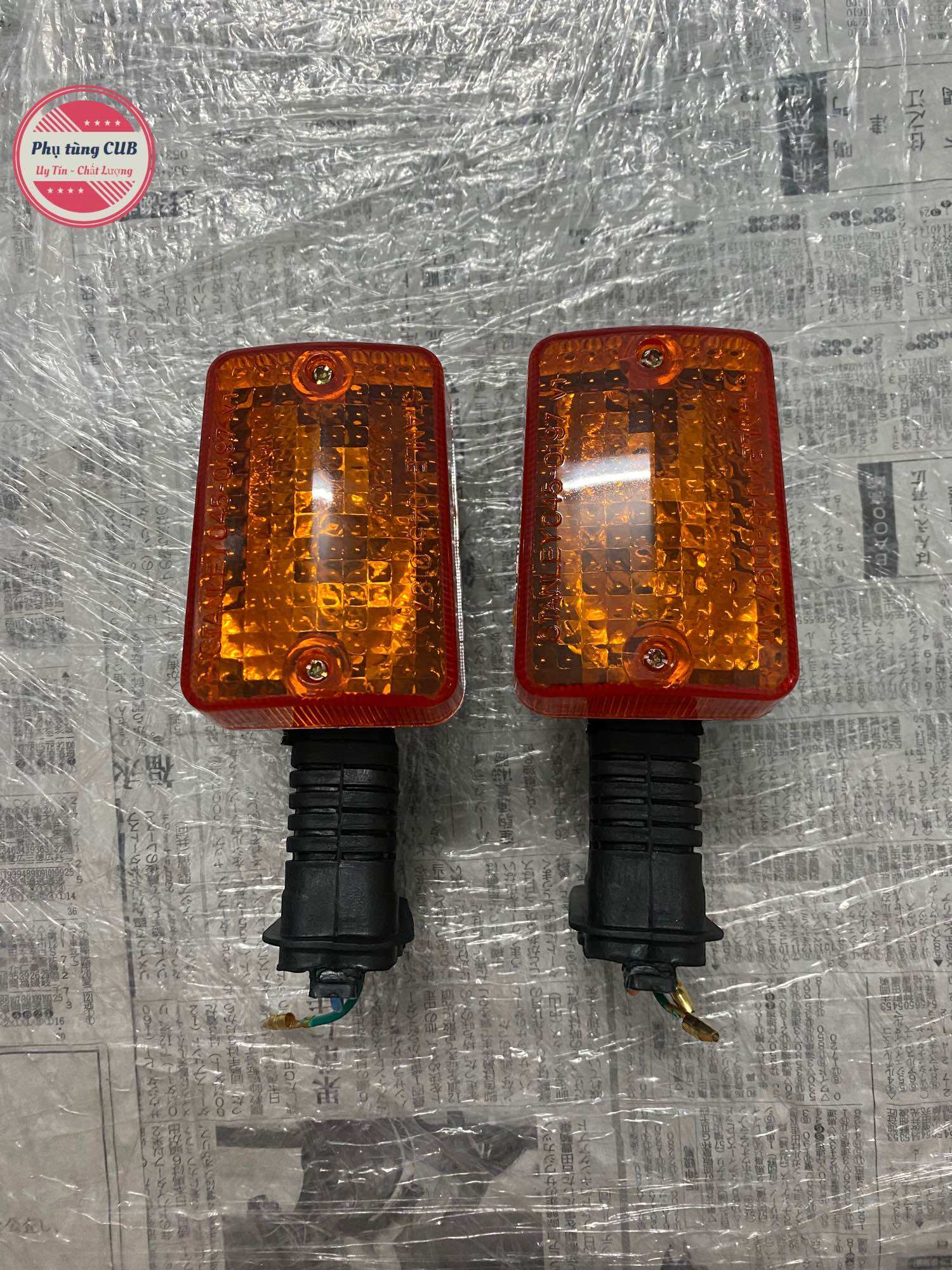 Xi nhan sau xe cub 82-84-dd