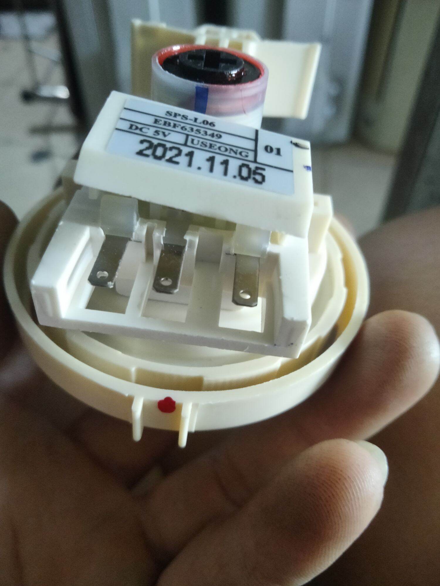 Phao máy giặt LG cửa ngang