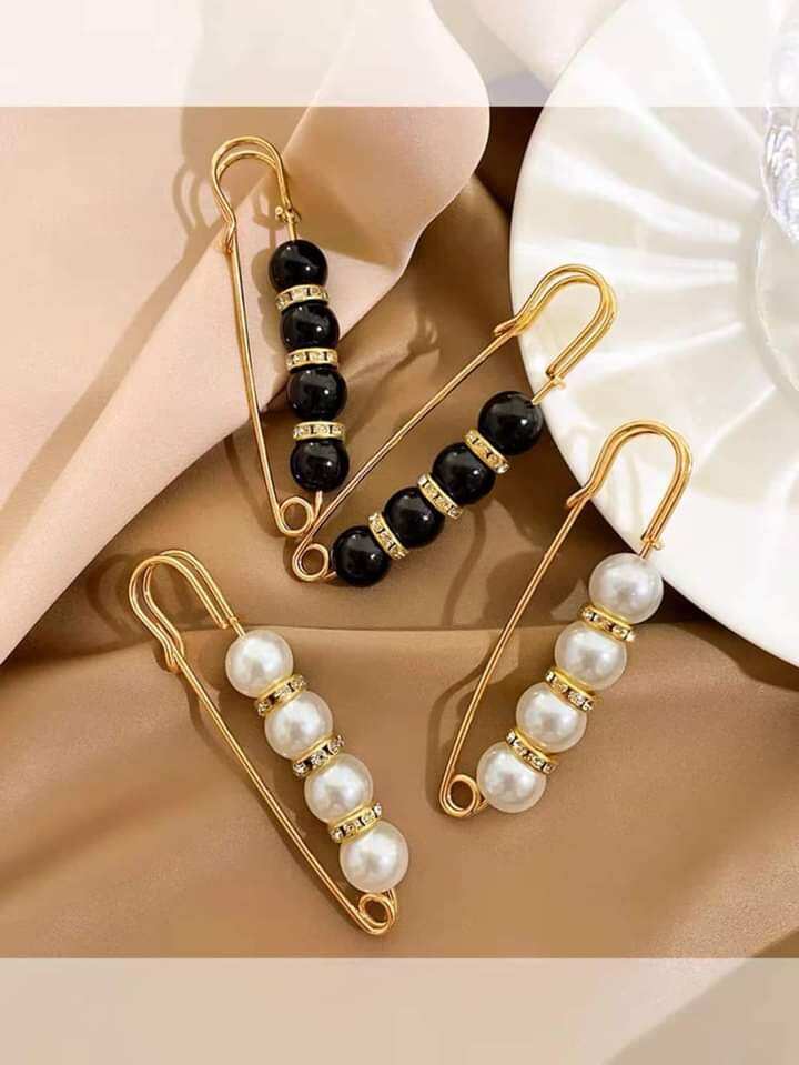 set 13 gim cài quần áo