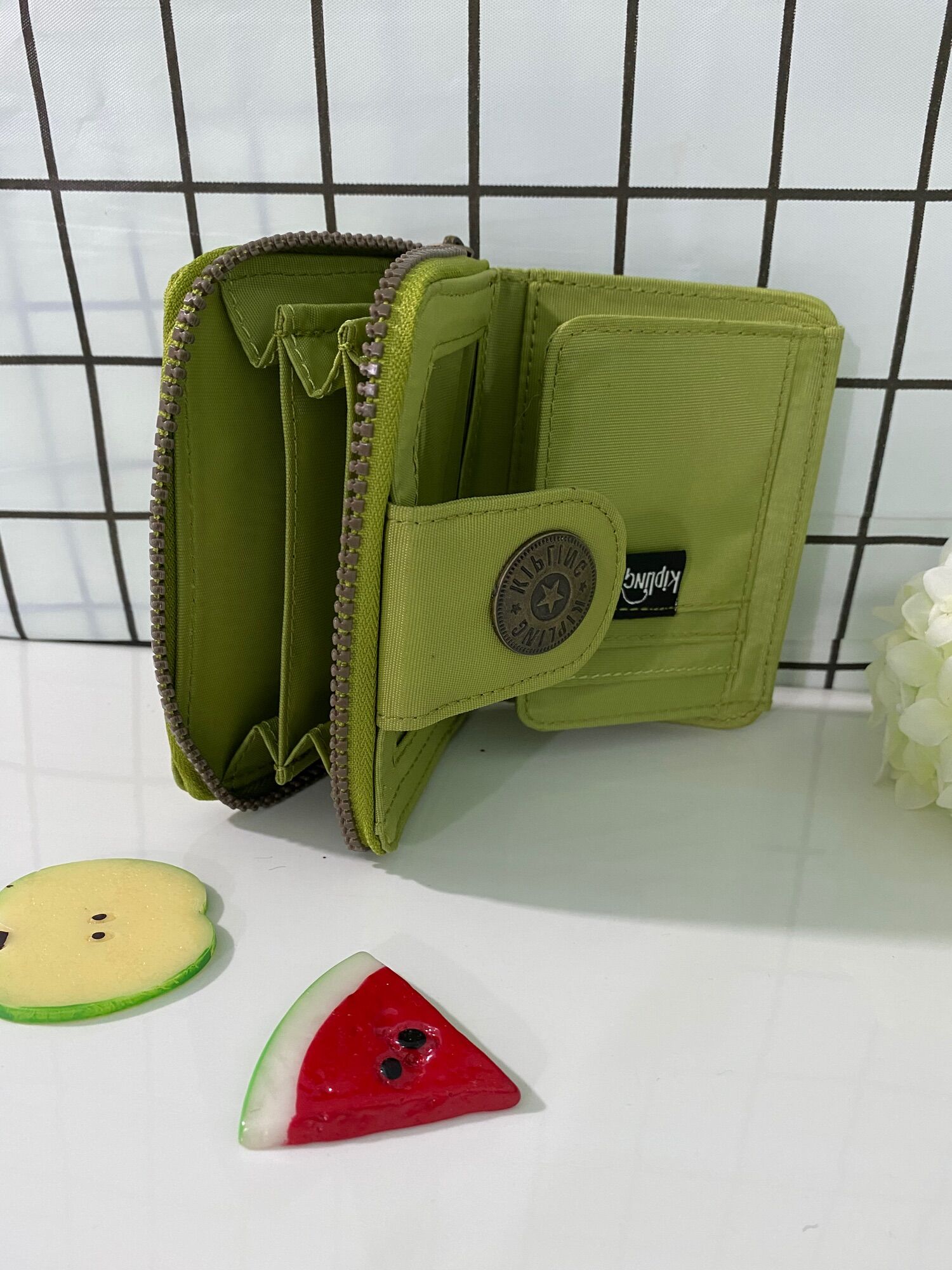 Ví ngắn Kipling nút đồng - Wallet