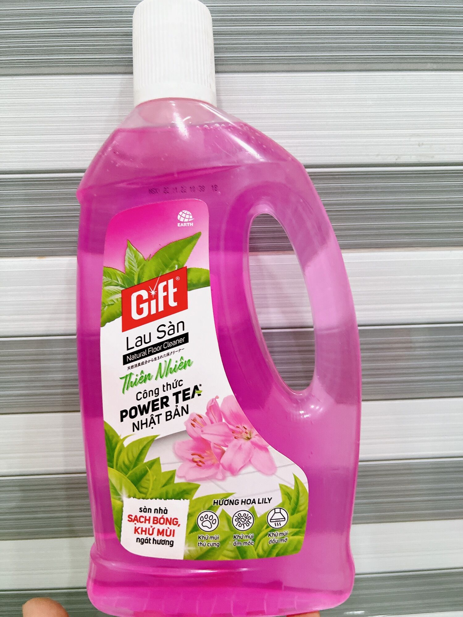 Nước Lau Sàn Gift Chai 1L