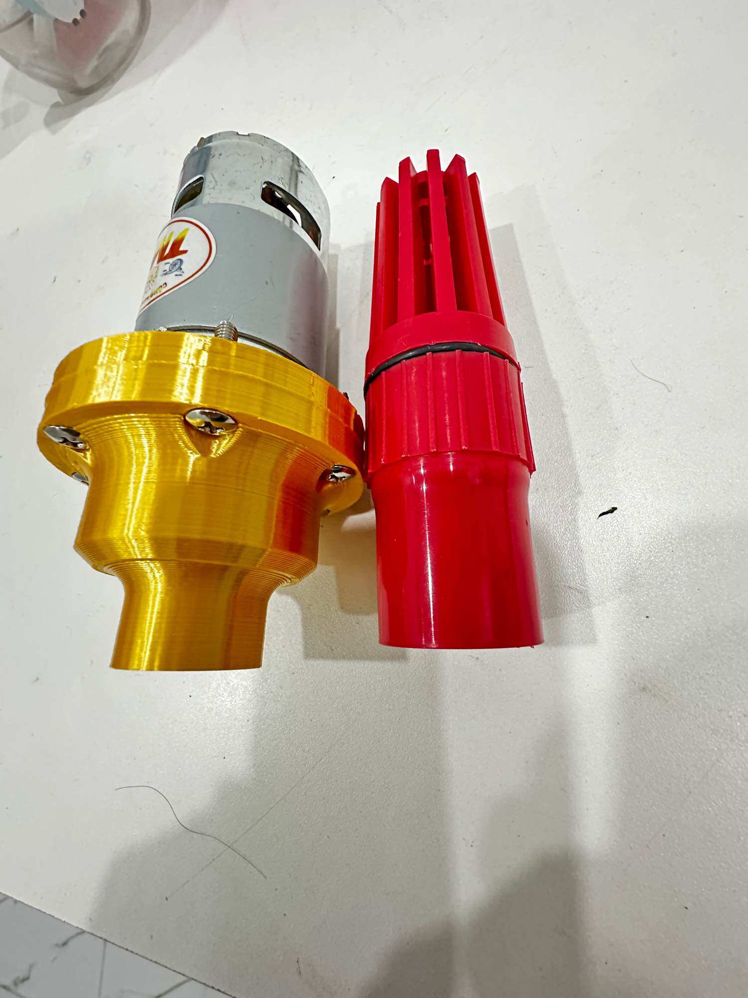V1- BƠM NƯỚC MINI 775-795- DC12V - Công suất mạnh mẽ thiết kế chắc chắn