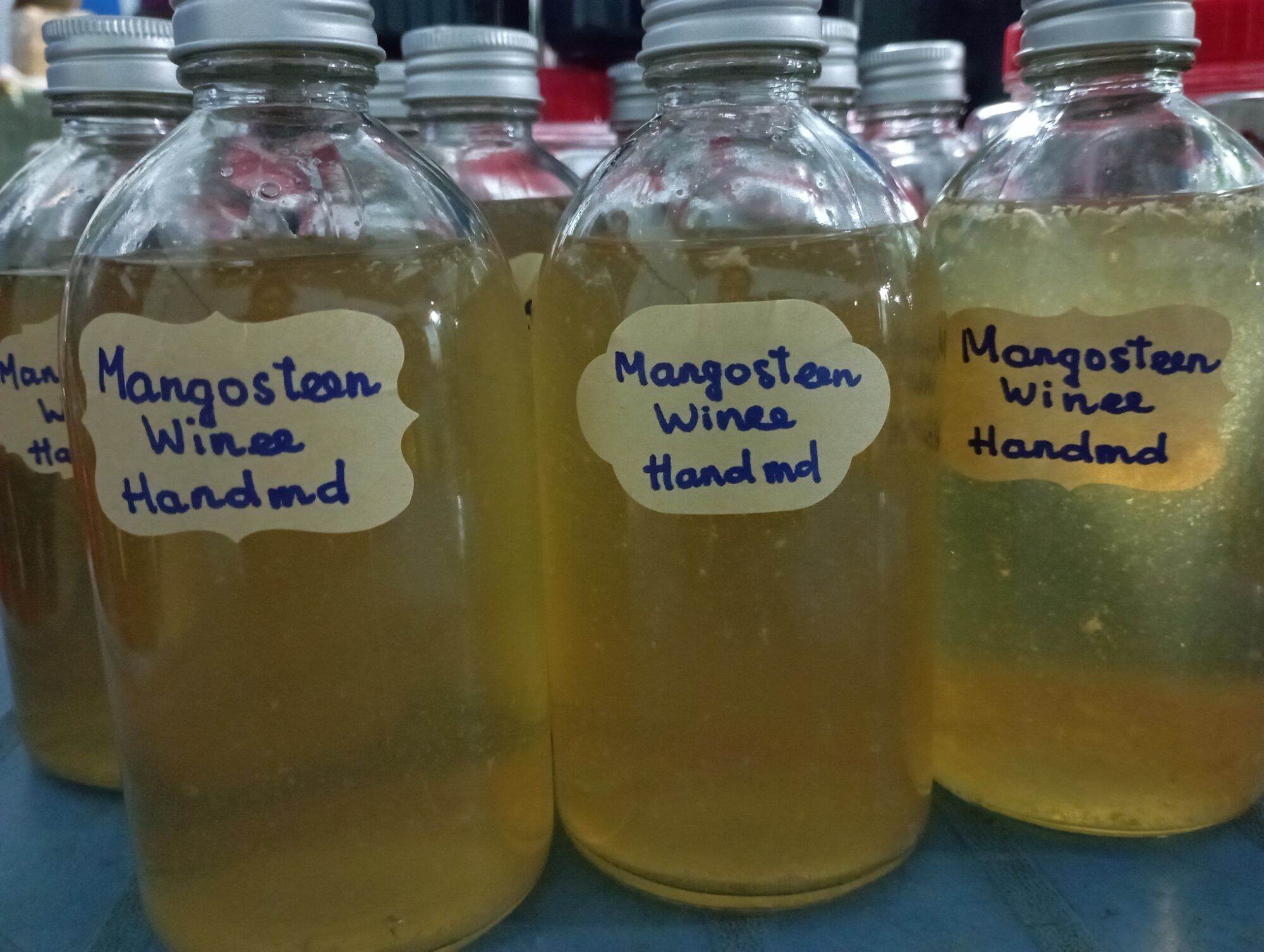 Mangosteen Winee Handmd