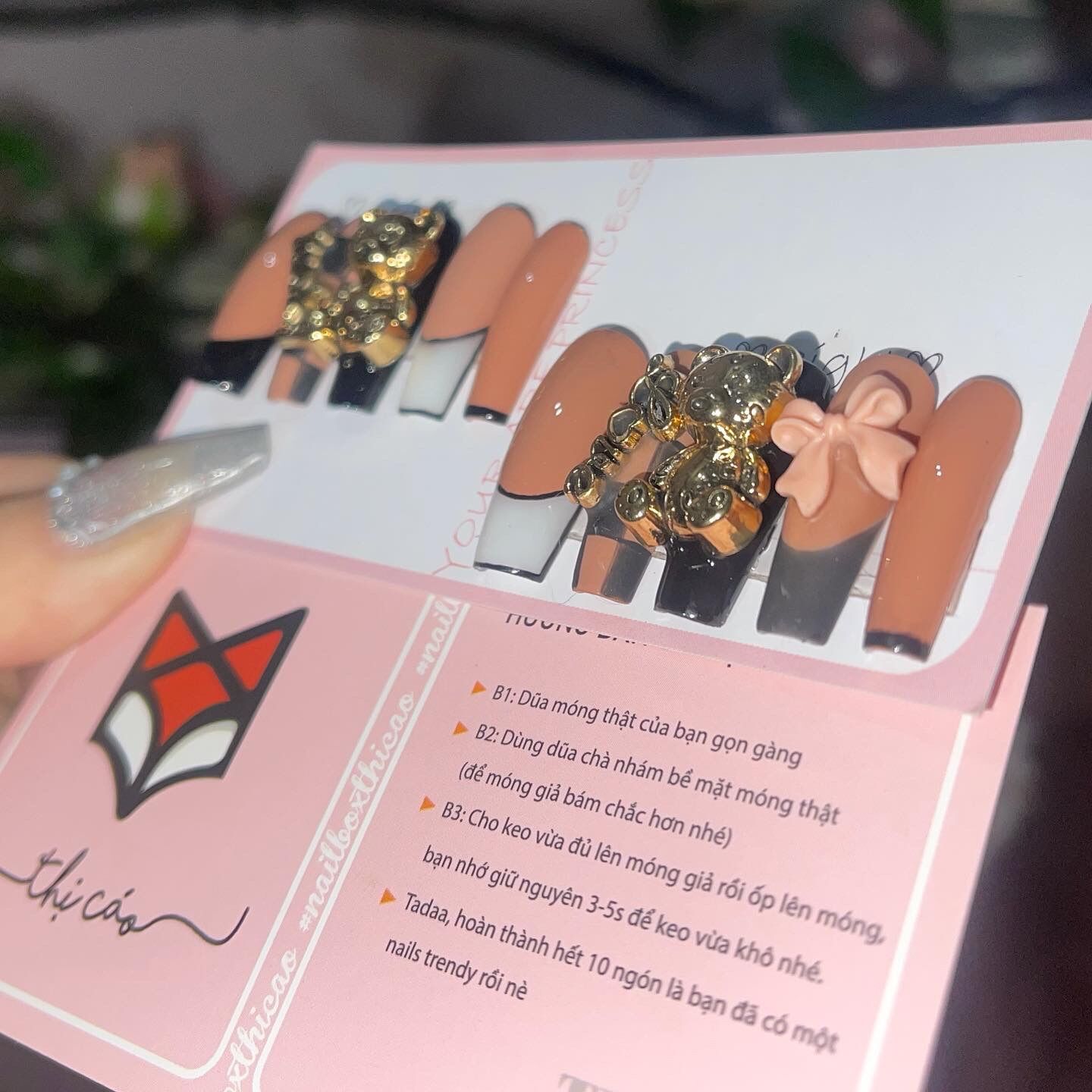 [Nails Box]