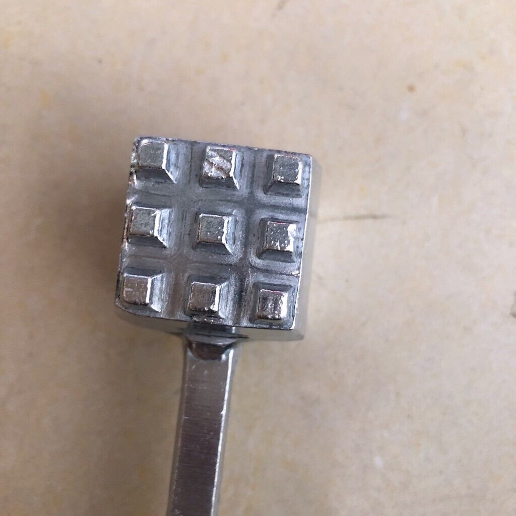 1 búa đập thịt làm mềm thịt 2 mặt size nhỏ