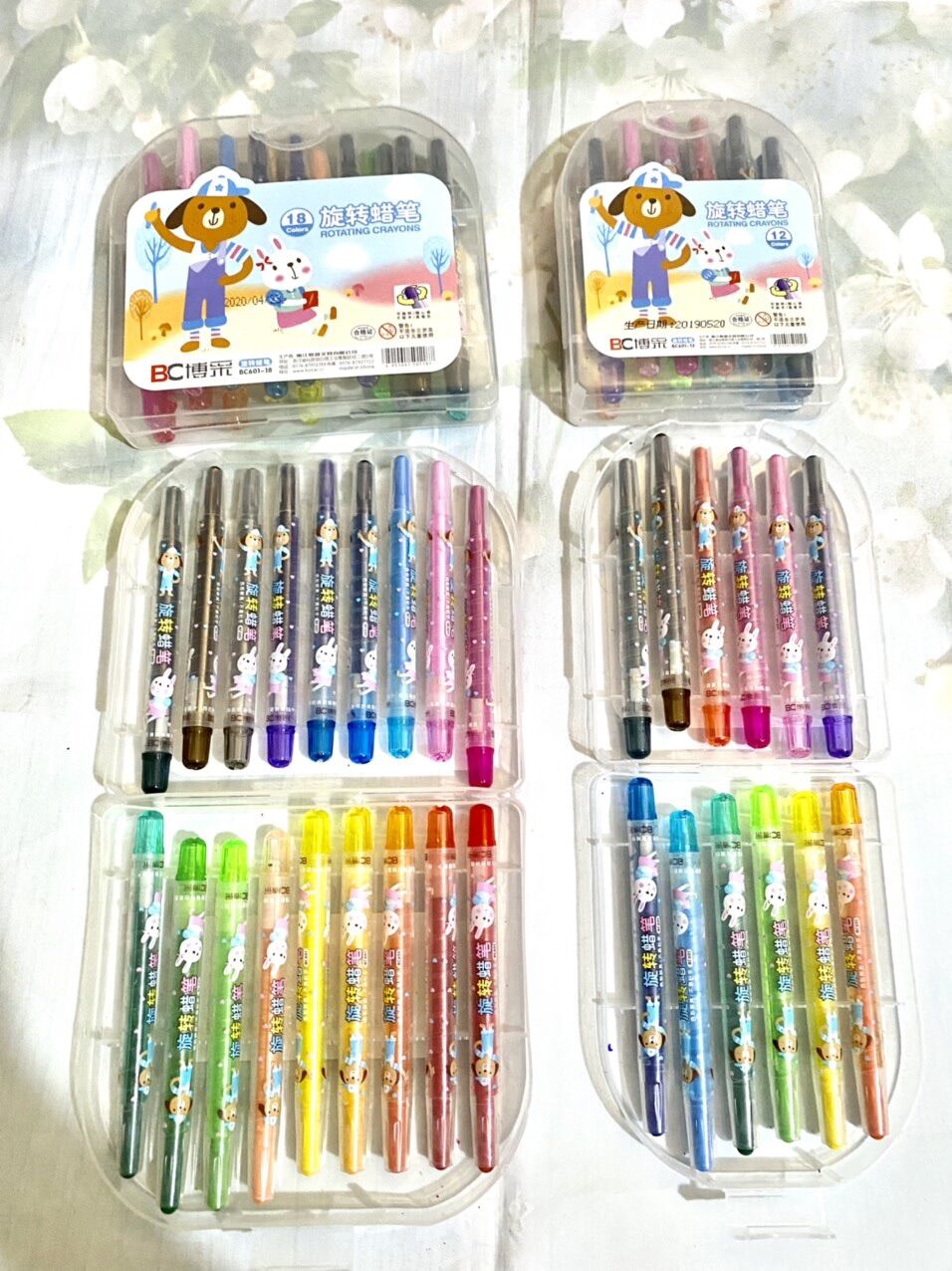 Sáp vặn 12 và 18 màu