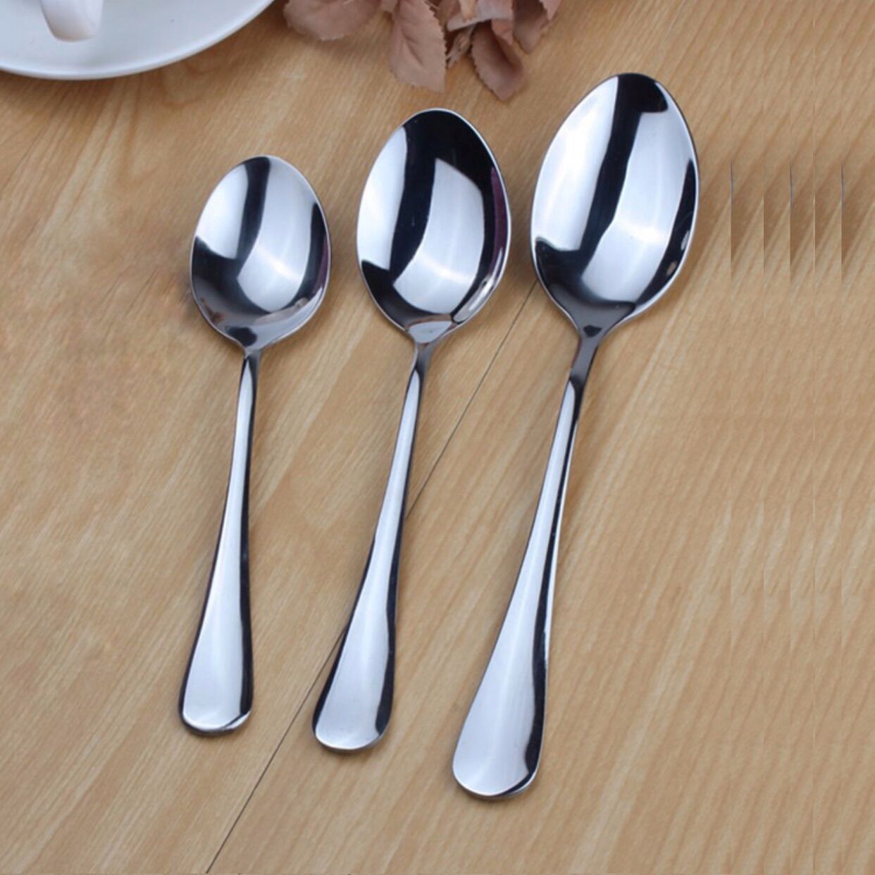 Muỗng inox ăn cơm phở đầu nhọn - M22