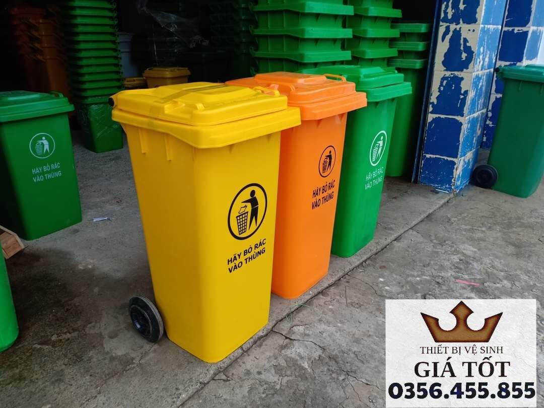 Thùng rác nhựa công cộng 240L ( hàng nhập khẩu )