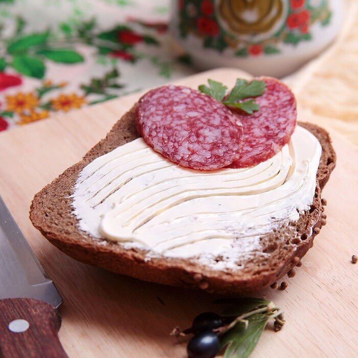 Bánh mì đen truyền thống của Nga( khoảng 325g và 650g)