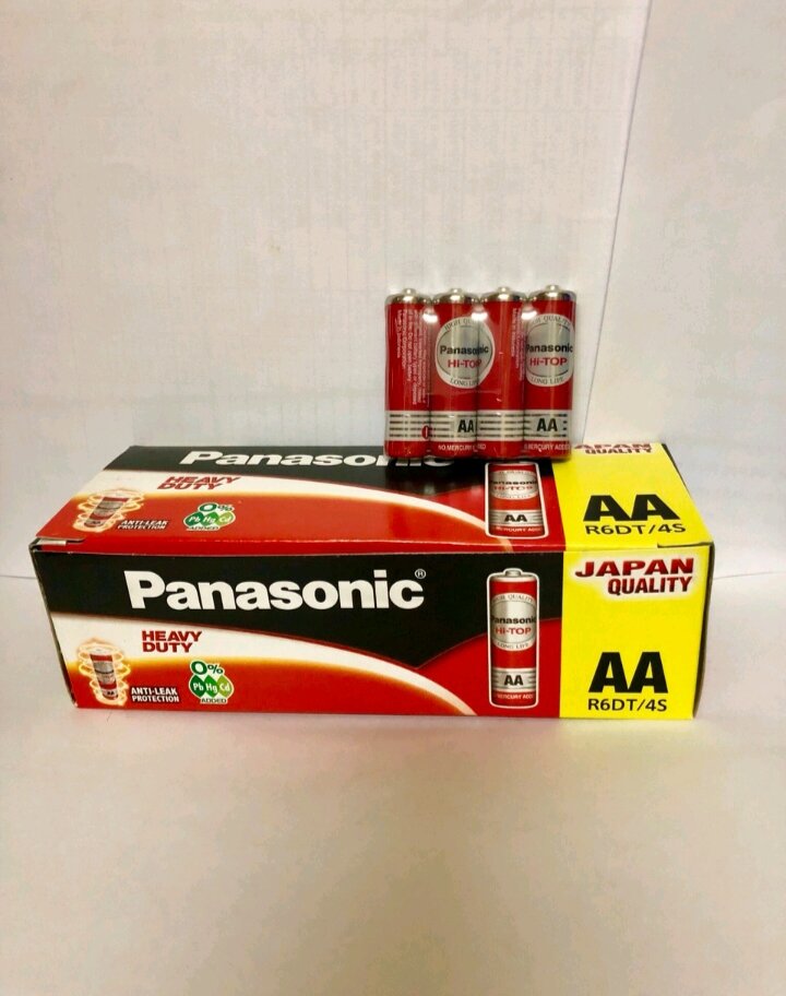 1 vỉ Pin Panasonic AA (1 vỉ x 4 viên)
