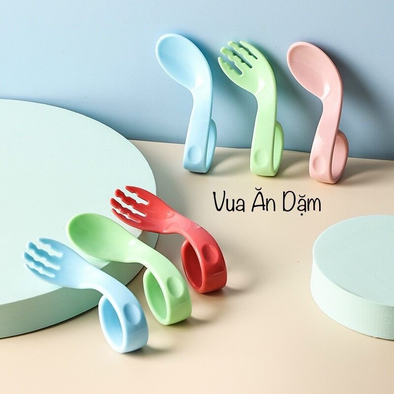 Bộ thìa nĩa uốn cong Cố Định cho bé ăn dặm