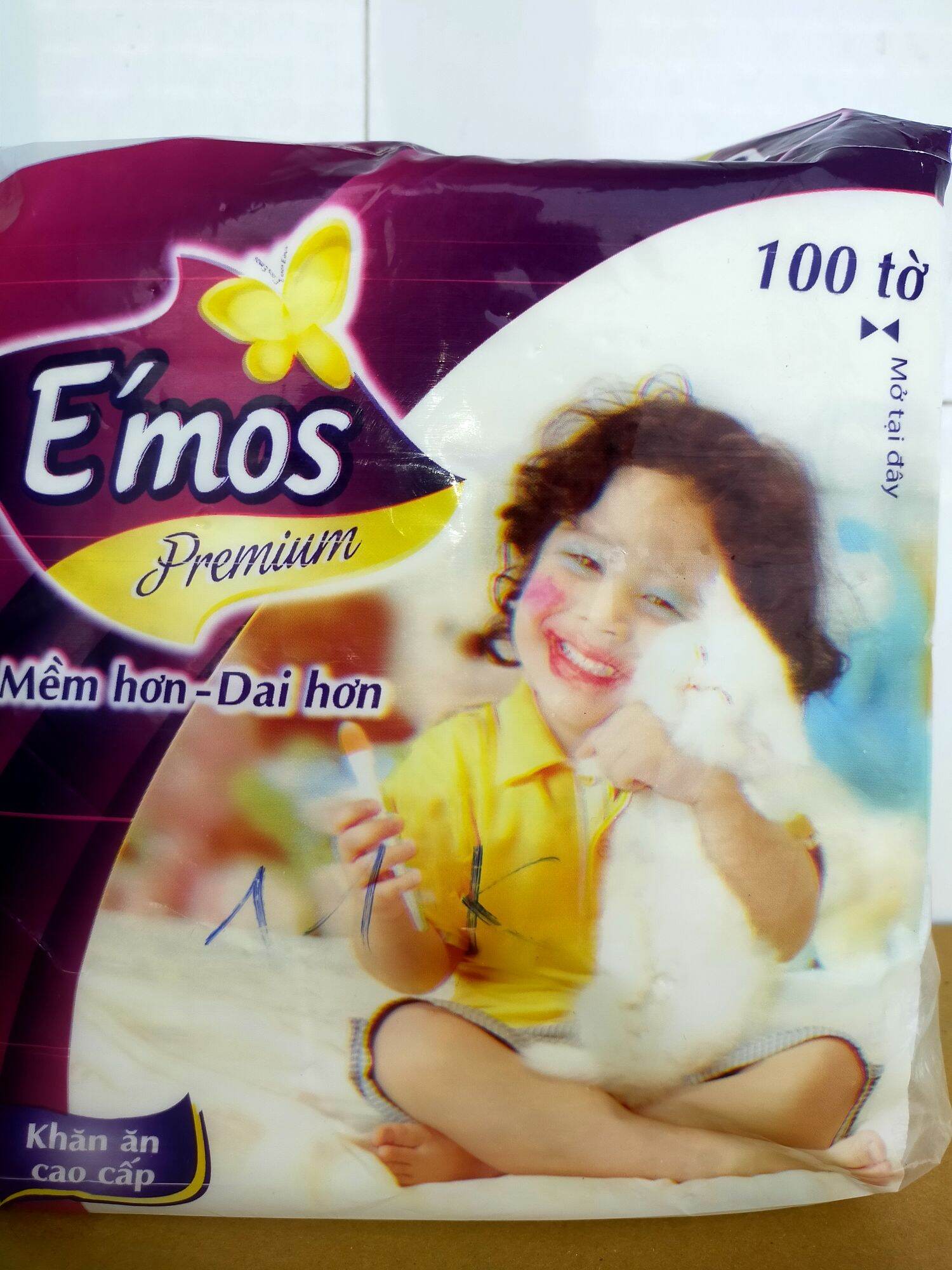 Khăn ăn cao cấp 100 tờ e'mos premium.