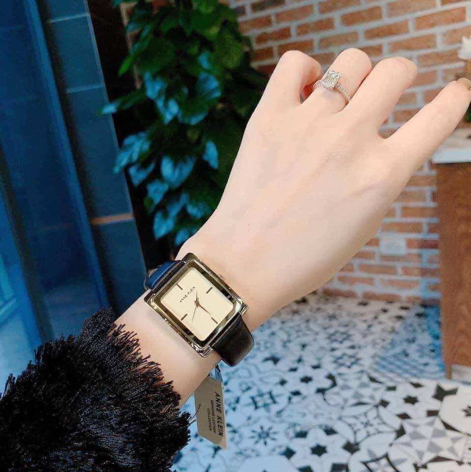 Đồng hồ nữ Anne Klein dây da, size 35x28mm