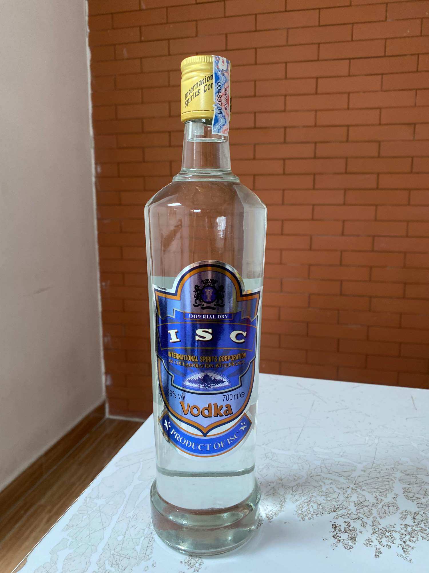 Ruou ISC Vodka 39% 700ml