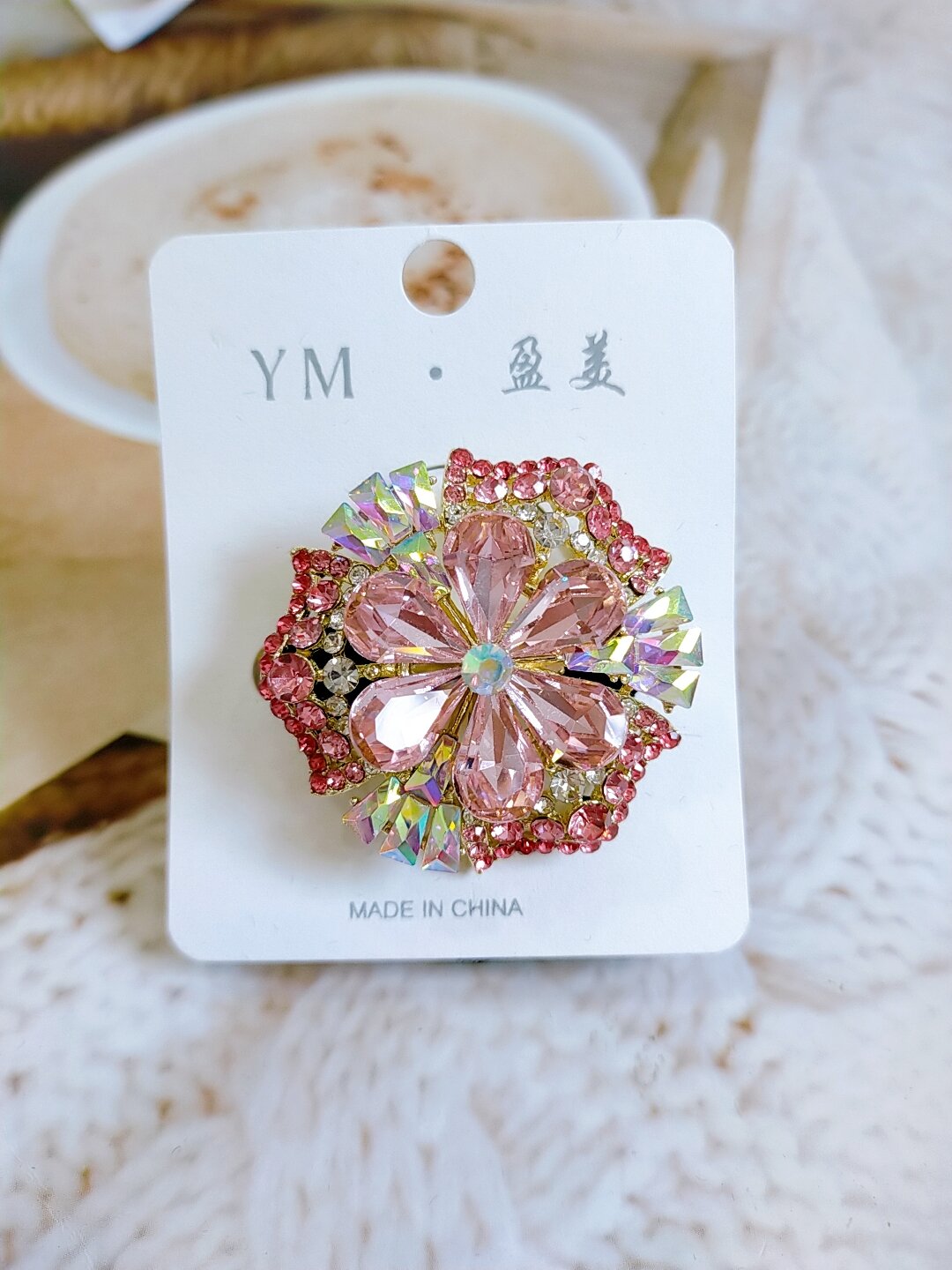 Cột tóc nhung đính đá cao sáng lấp lánh cấp M1