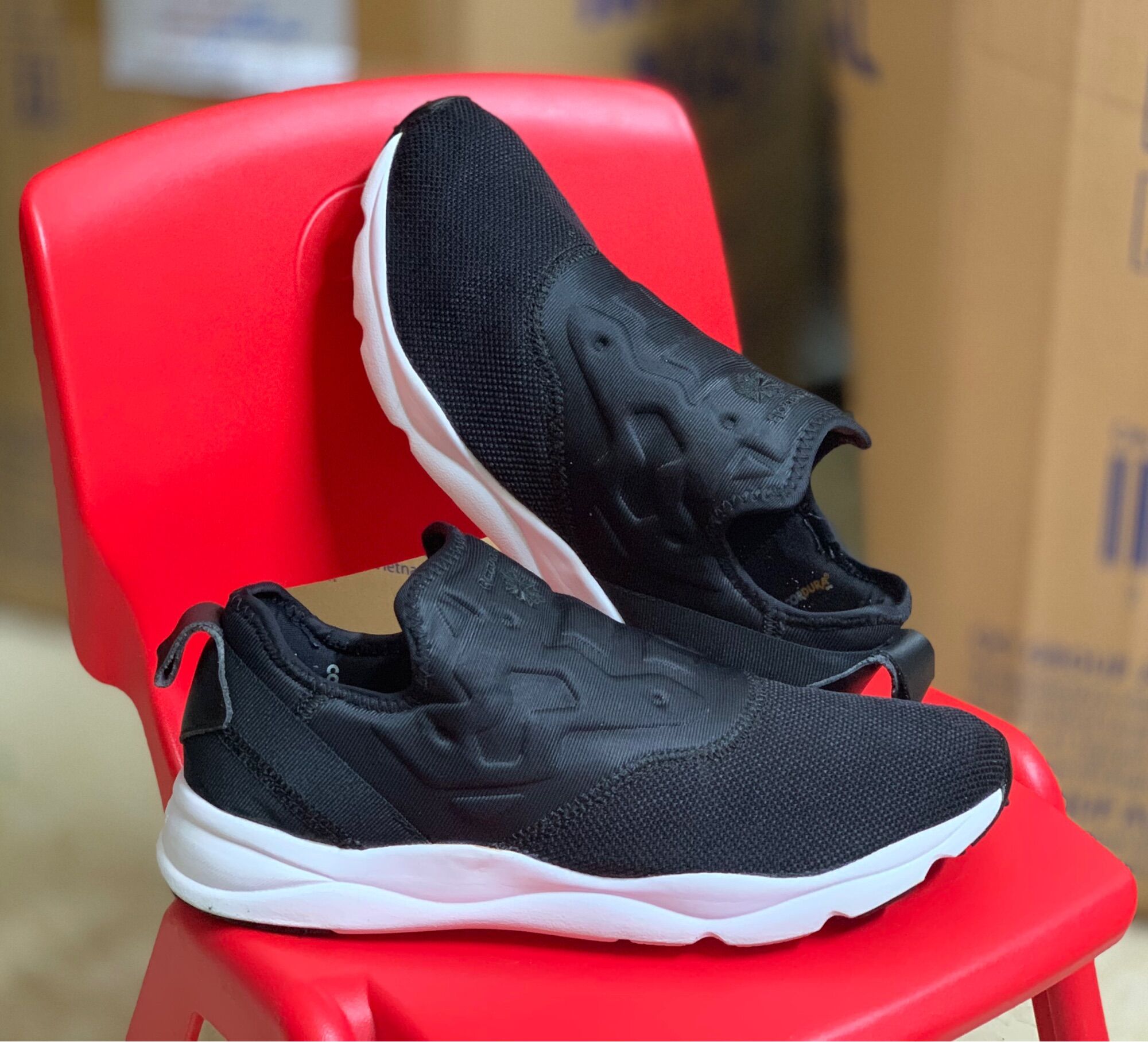 Giầy auth - reebook size 40,5