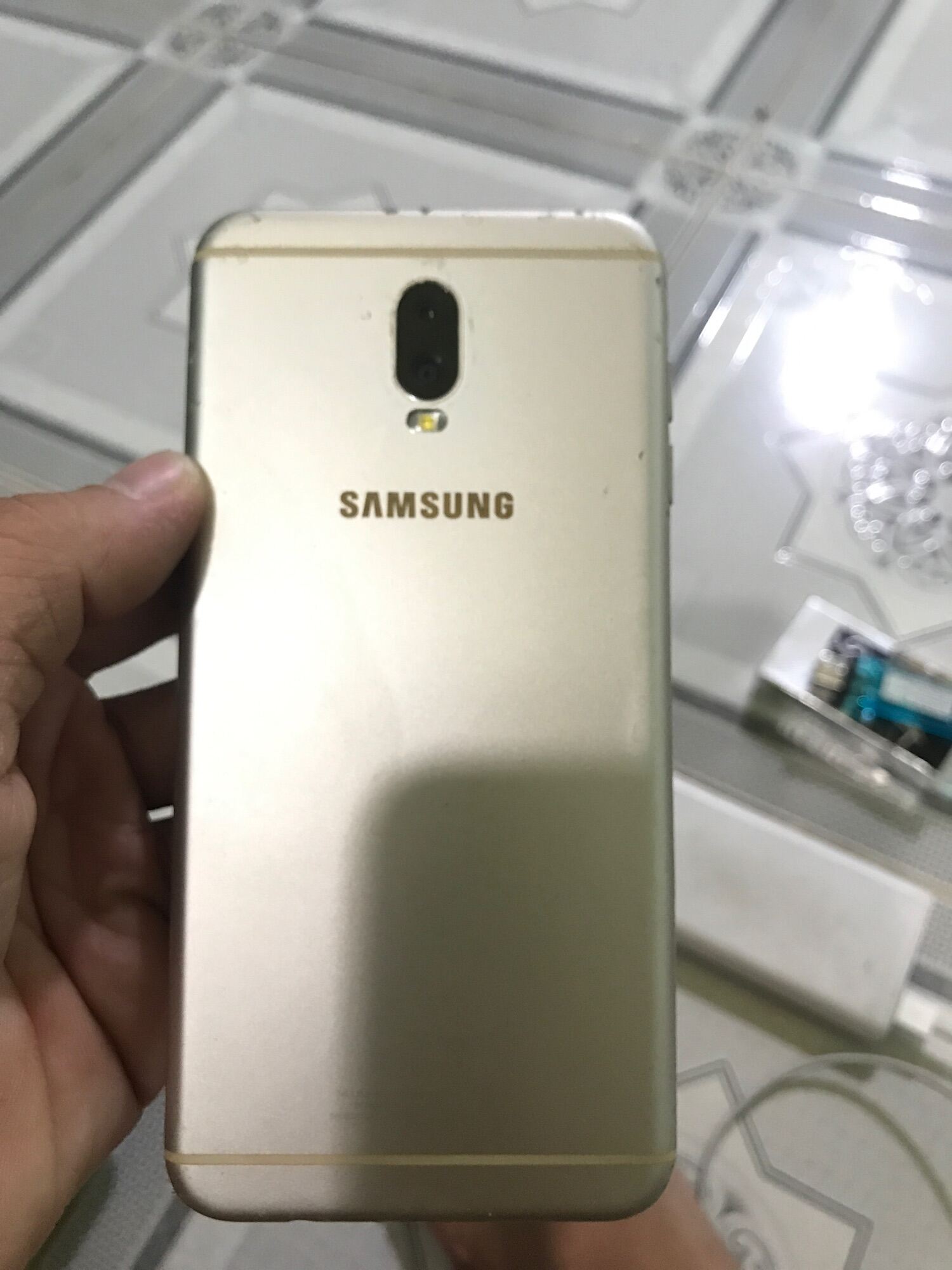 Samsung Galaxy J7 Plus nguyên bản zin vỏ chầy