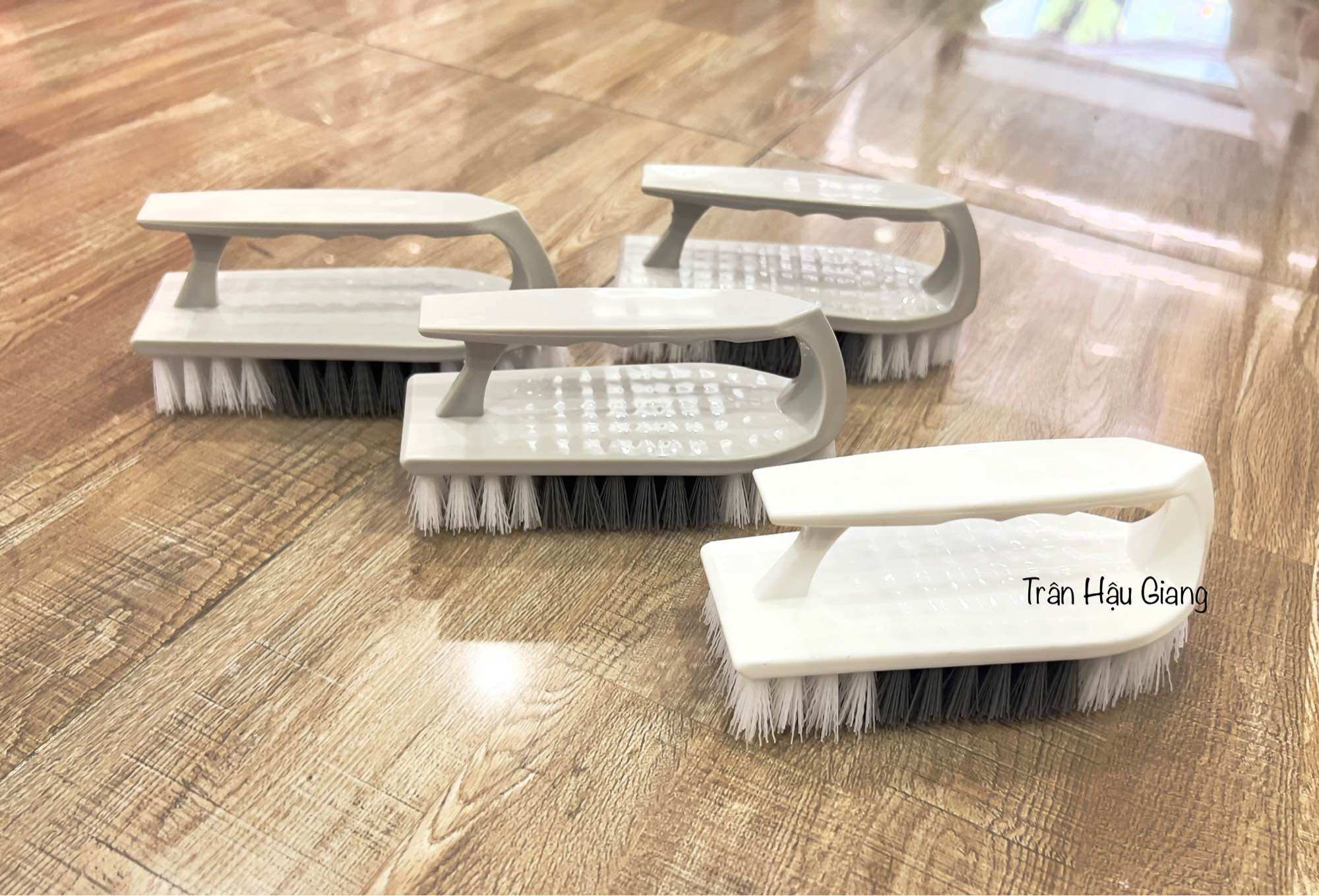Bàn chải chà sàn, bàn chải ủi chà sàn