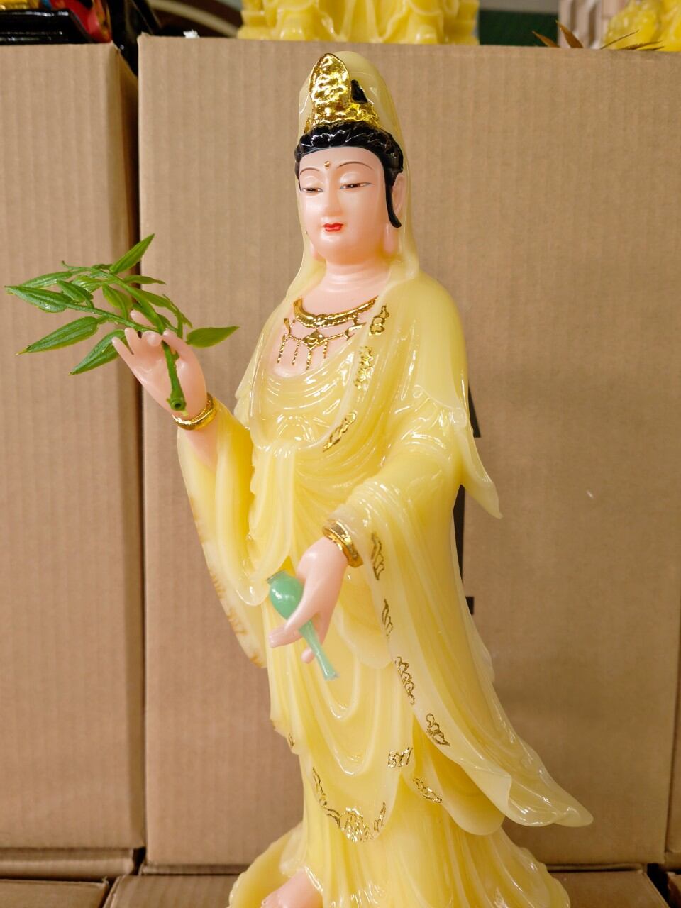 Tượng  Quan Âm Bồ Tát  cao 40cm