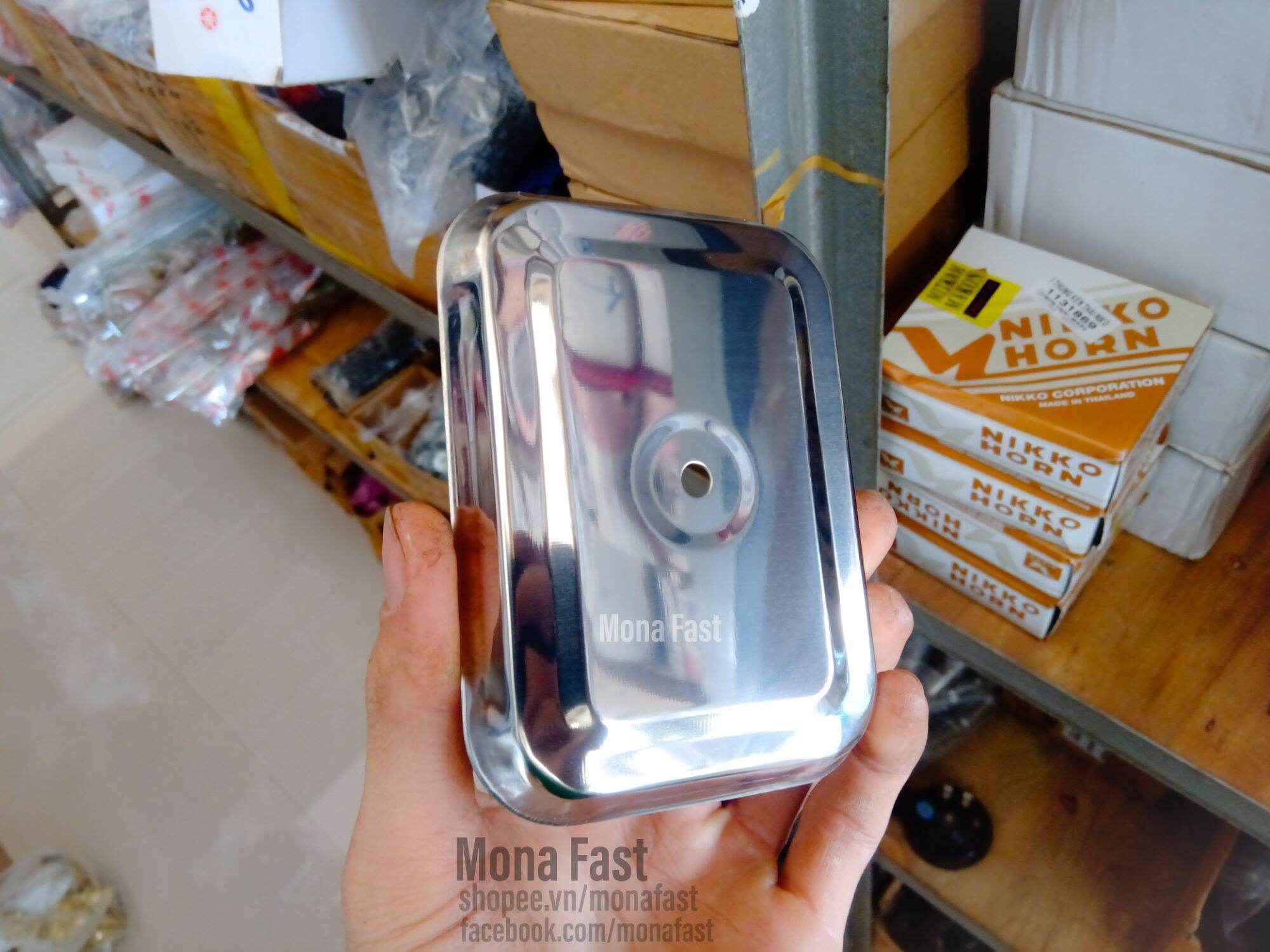 Nắp INOX đậy lỗ pô e xe cub 78