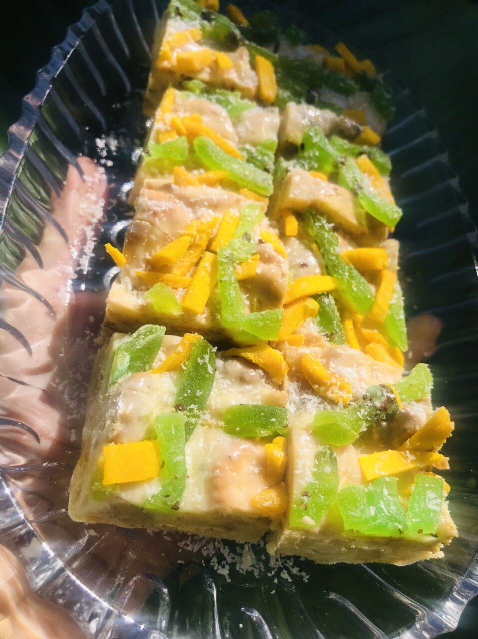 (250gr) BÁNH BÔNG TUYẾT VỊ TRUYỀN THỐNG ĐẶC BIỆT THƠM NGON ĐƯỢC LÀM TỪ XOÀI SẤY, DỪA XAY, HẠT ĐIỀU, HẠT ÓC CHÓ VÀNG….ĂN VẶT HEALTHY LÀNH MẠNH shop ngucocutthuy203 ngucocutthuy