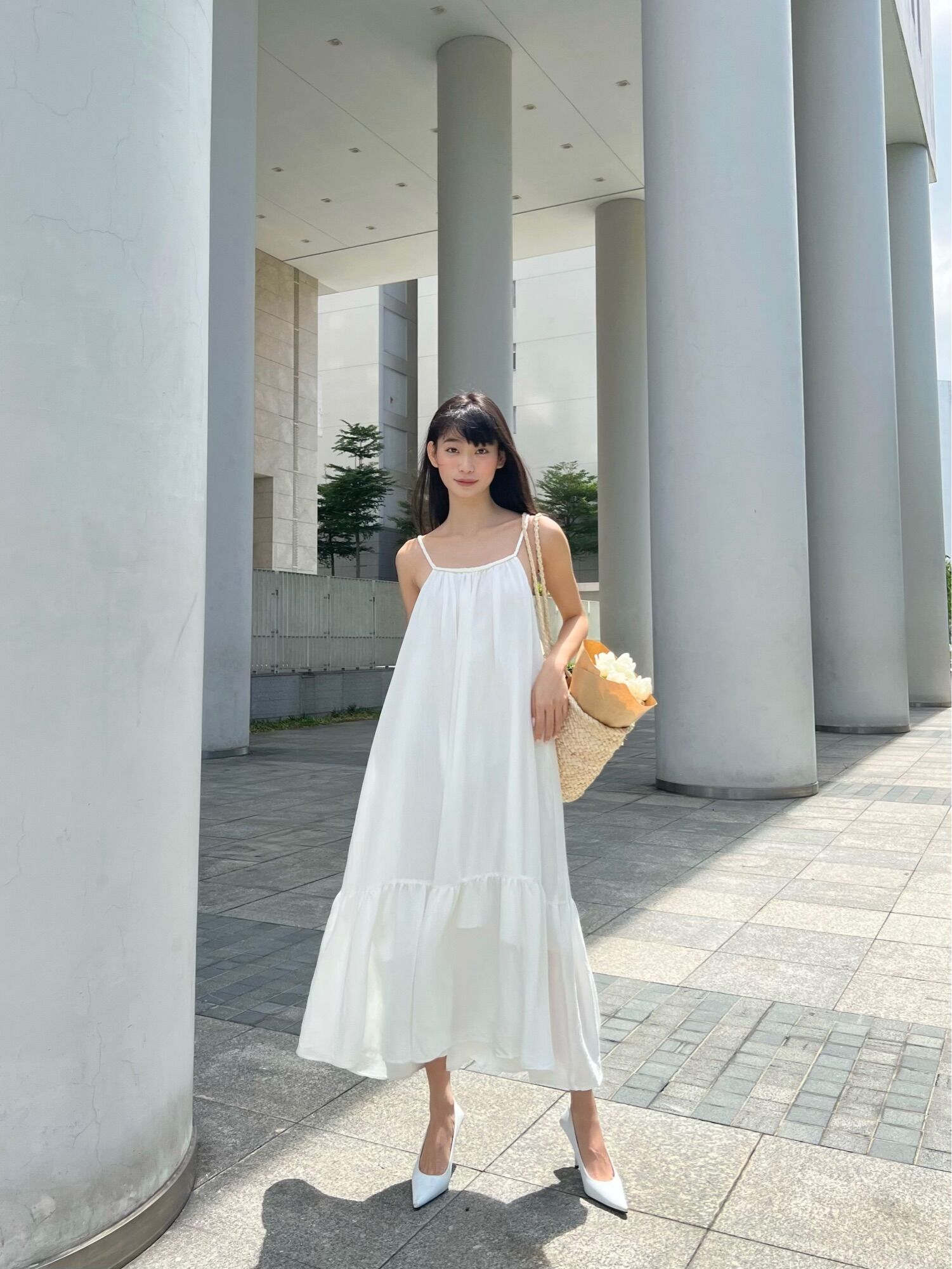 Ria de Leidi - Đầm maxi cổ yếm màu trắng