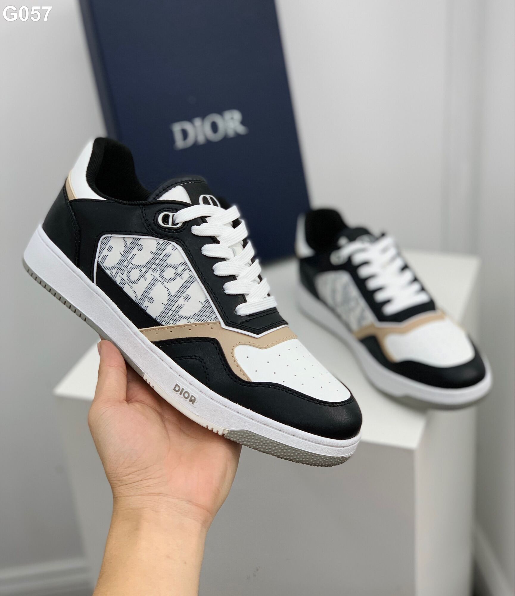 Giày Dior B27 Low Top màu Light Blue and White Gray họa tiết Dior Oblique  nền vải Jacquard Like Auth  Shop giày Replica