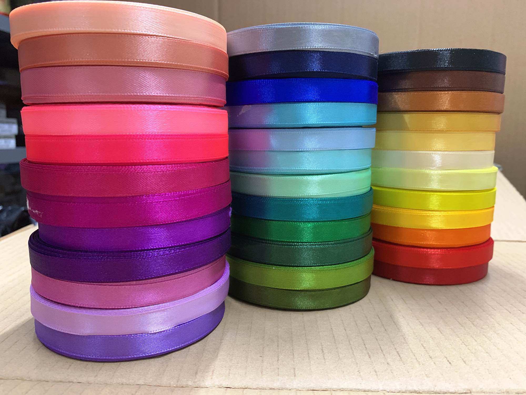 Ruban satin 1cm.