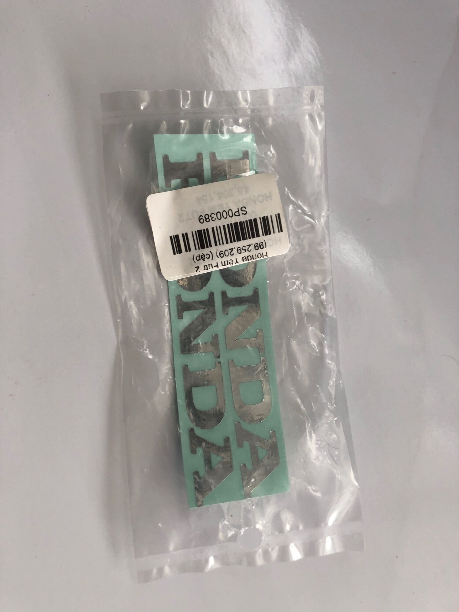 Cặp chữ honda yếm future 2 decal inox