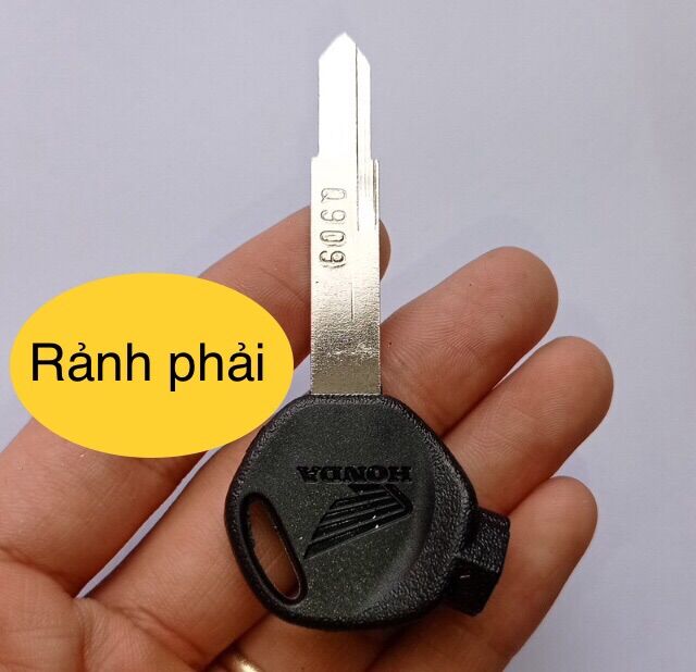 Phôi chìa khoá xe HONDA TỪ NGẮN ( rảnh phải )