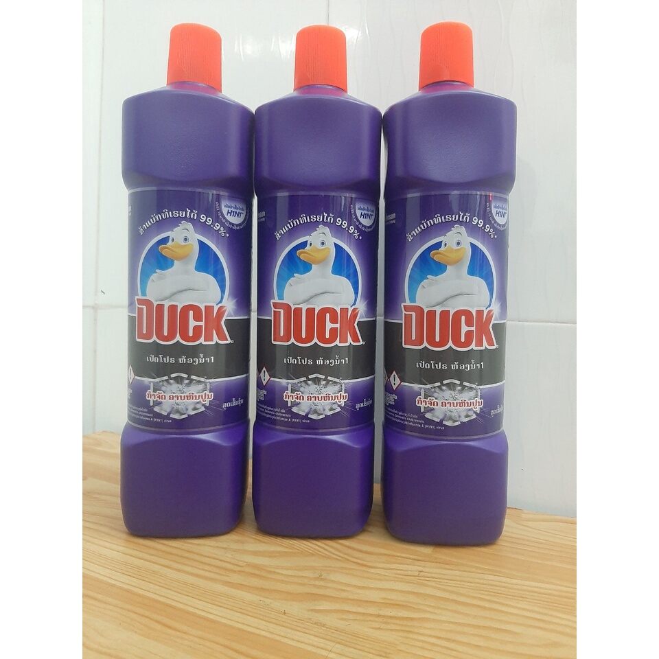 TẨY BỒN CẦU DUCK VUÔNG 900ML.