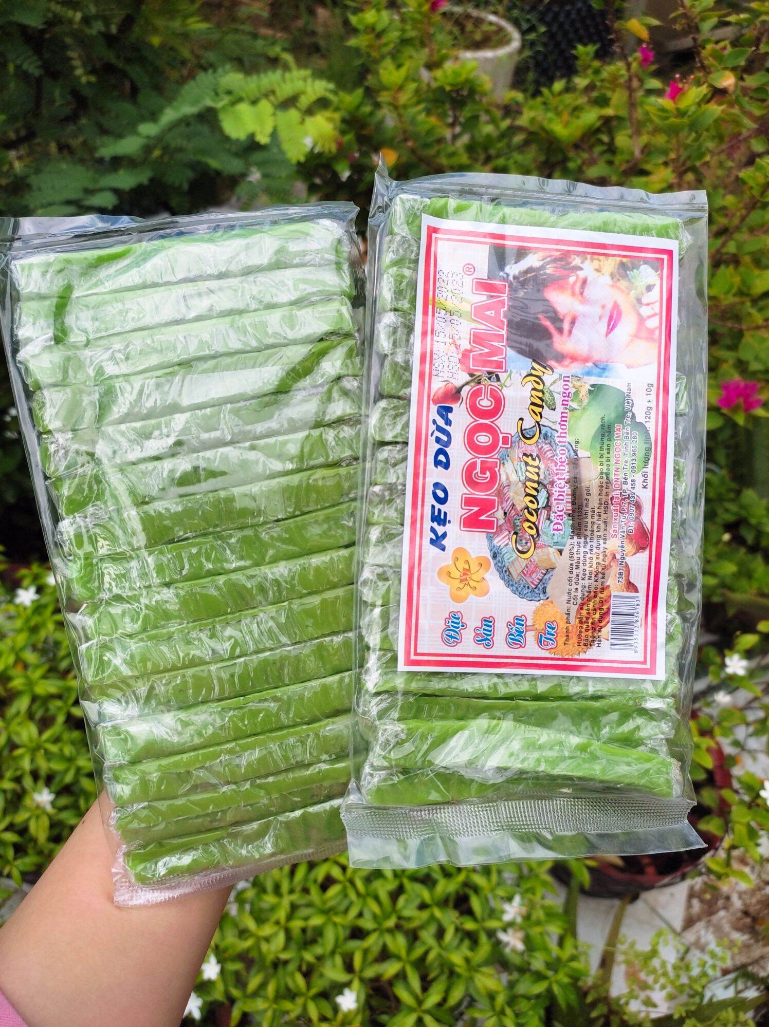 Kẹo dừa que tuổi thơ Ngọc Mai 150g ( kẹo dừa sầu riêng, kẹo dừa lá dứa, kẹo chuối tươi)