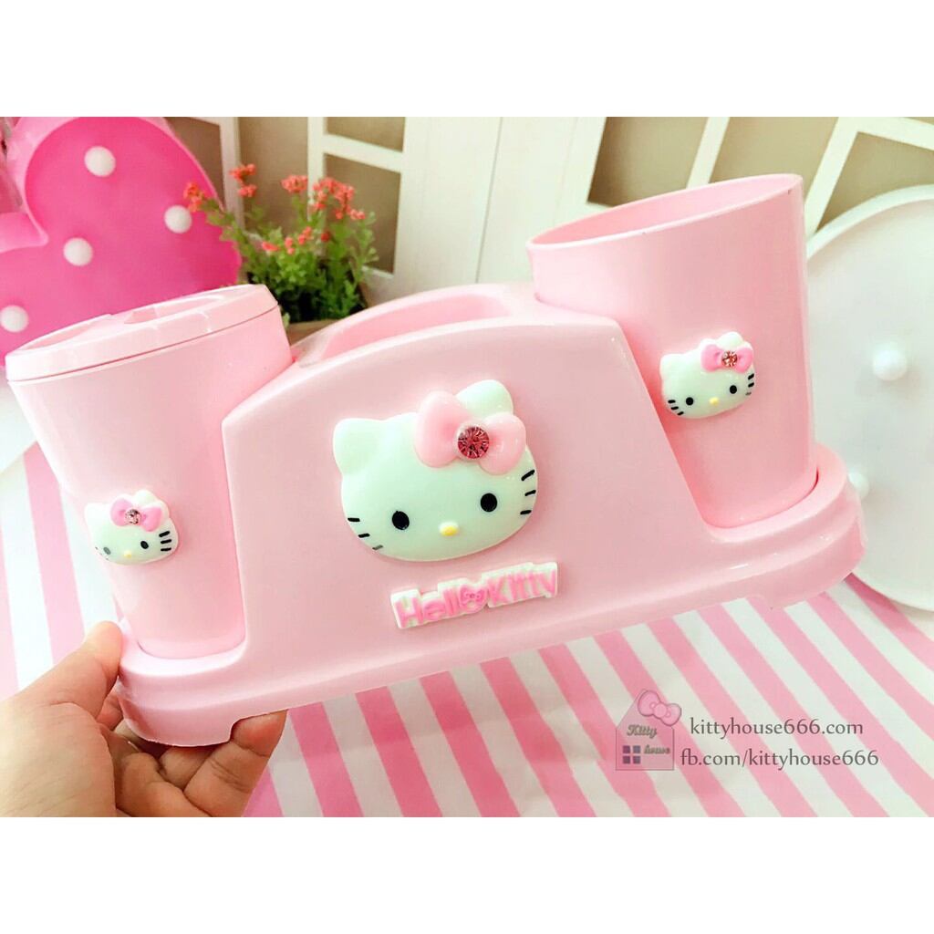 🌸CẮM BÀN CHẢI HELLO KÈM LY