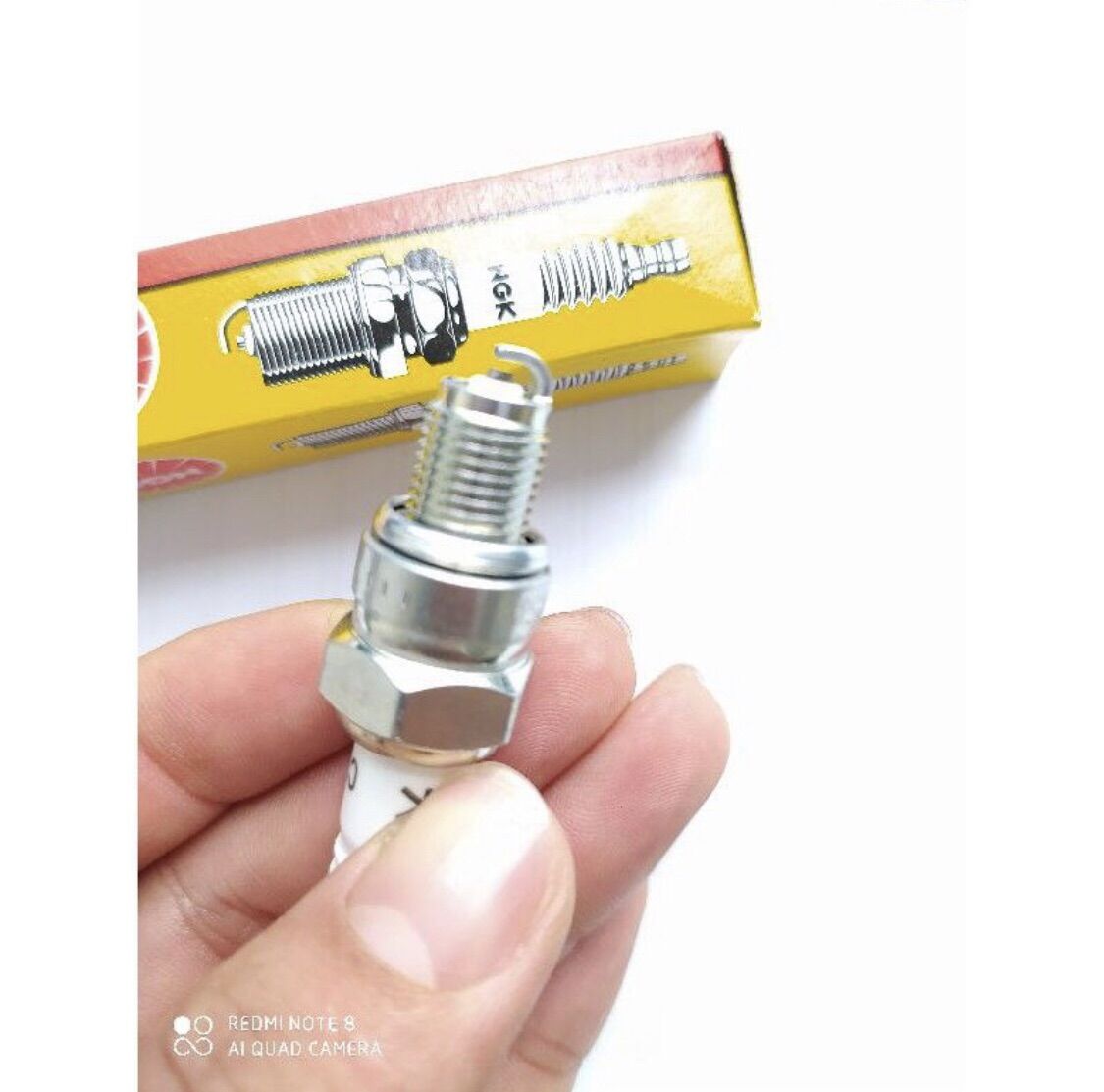 Bugi Chân Dài Máy Phát Điện